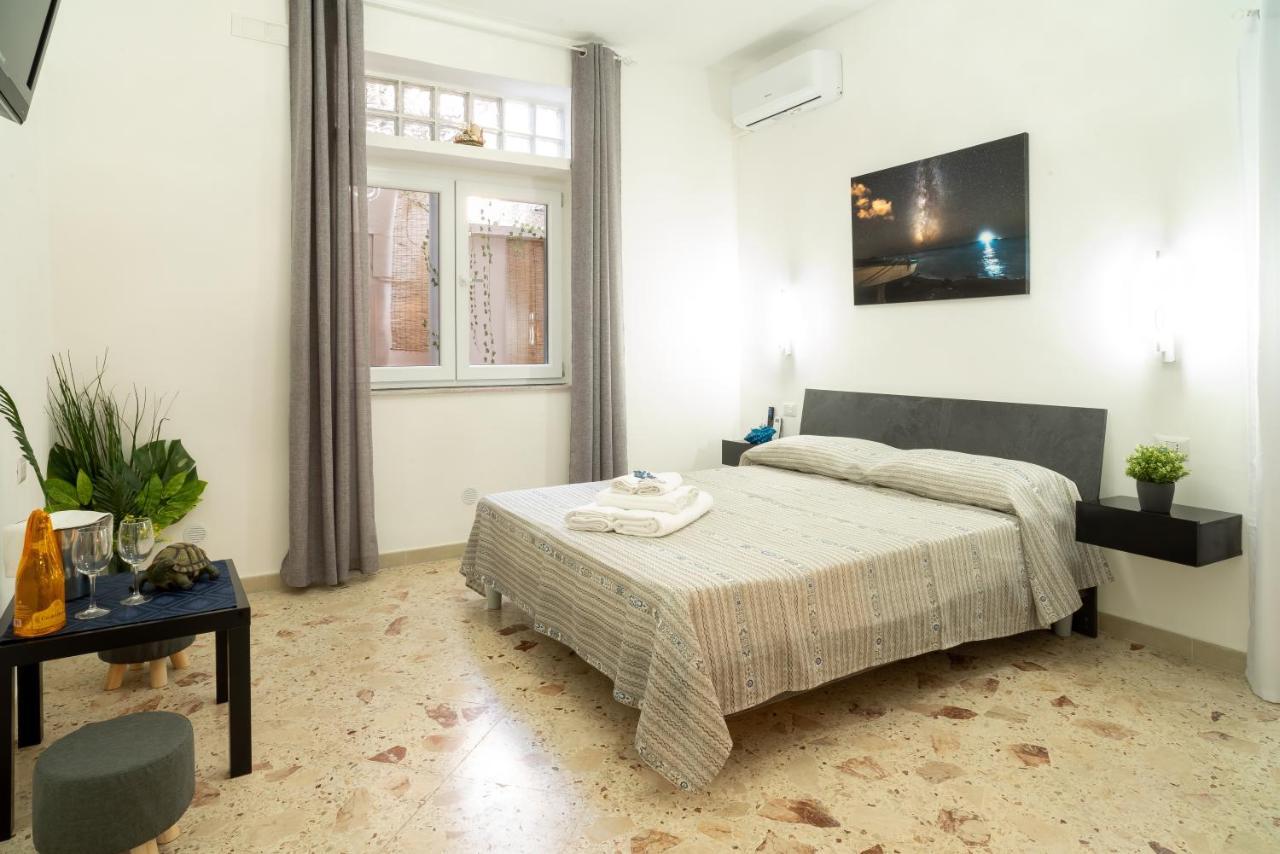 Hotel Notti Magiche à Santa Maria di Castellabate Extérieur photo