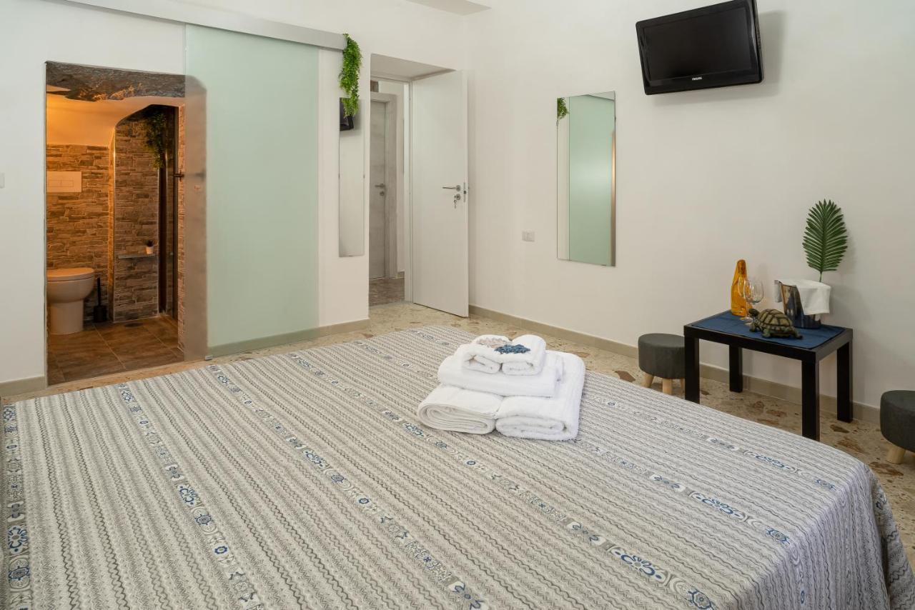 Hotel Notti Magiche à Santa Maria di Castellabate Extérieur photo