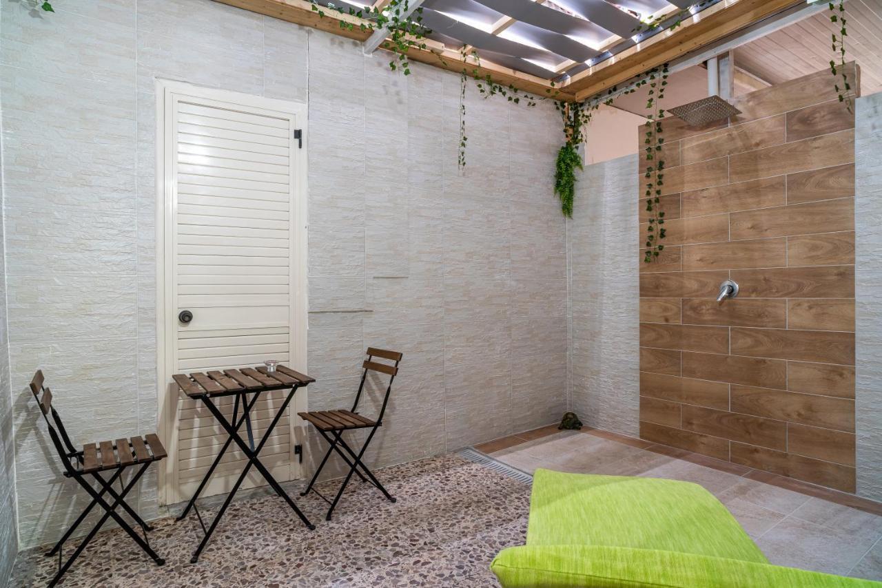 Hotel Notti Magiche à Santa Maria di Castellabate Extérieur photo
