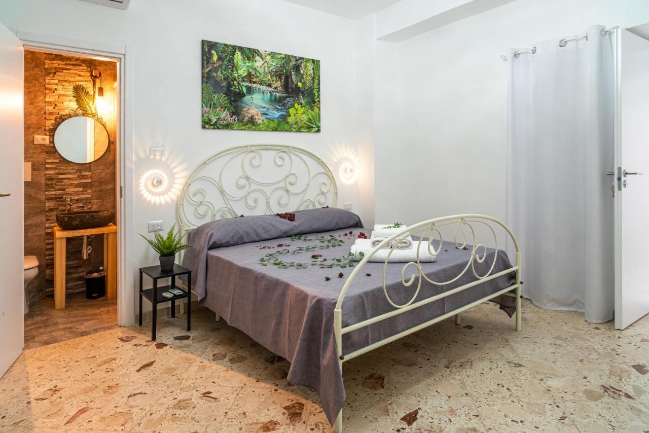 Hotel Notti Magiche à Santa Maria di Castellabate Extérieur photo