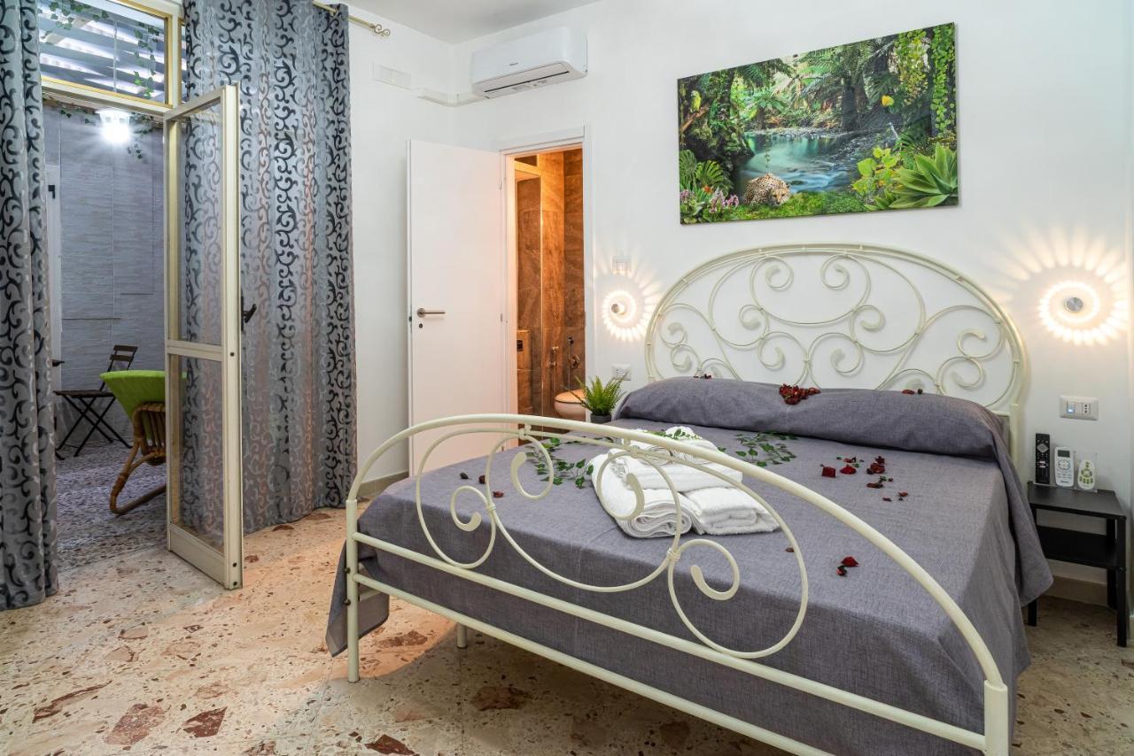 Hotel Notti Magiche à Santa Maria di Castellabate Extérieur photo